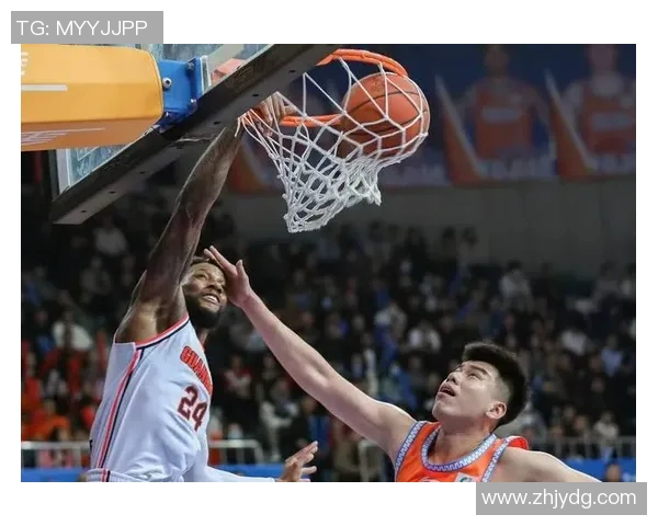 4月7日广东队与辽宁队激战正酣谁能在这场对决中笑到最后 4月7日广东队与辽宁队激战正酣谁能在这场对决中笑到最后